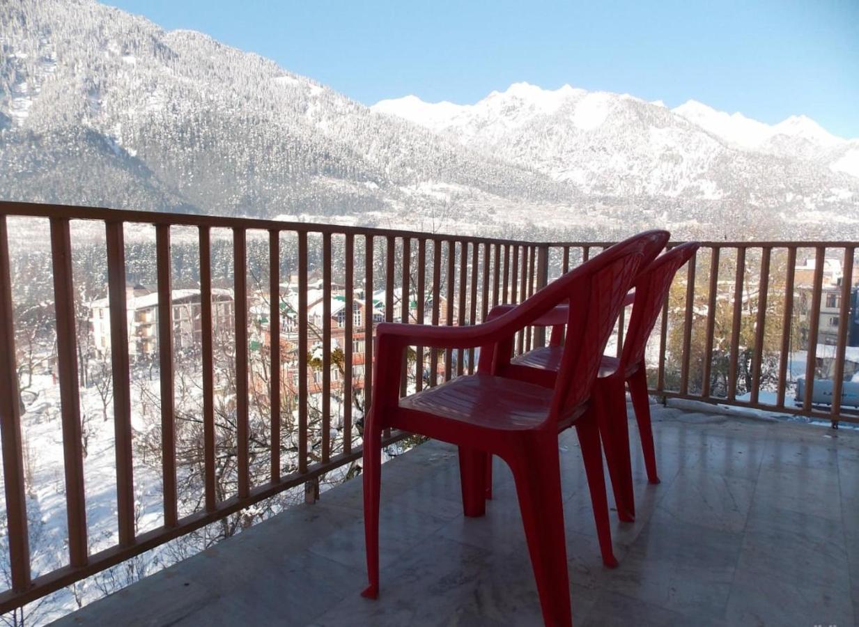 Dormico'S Hotel Snowbird Manāli Buitenkant foto