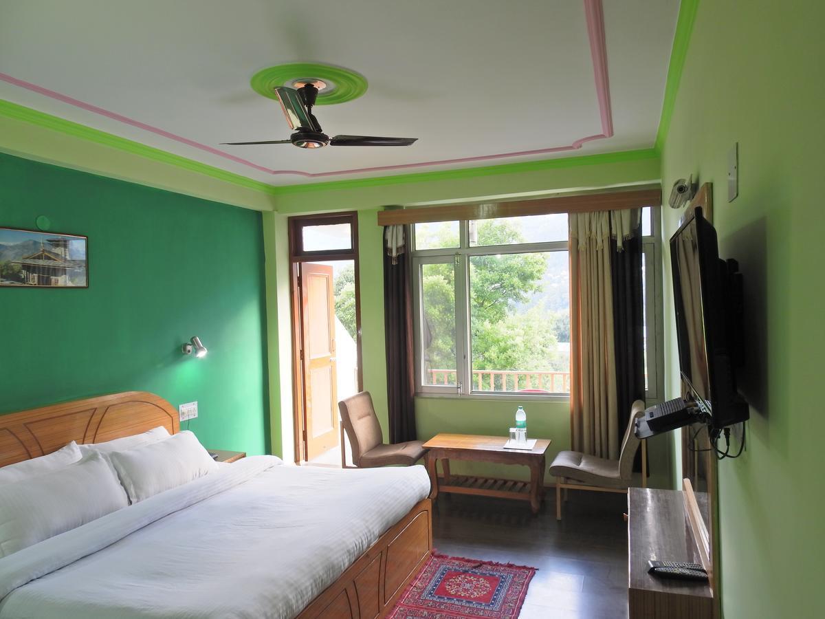 Dormico'S Hotel Snowbird Manāli Buitenkant foto