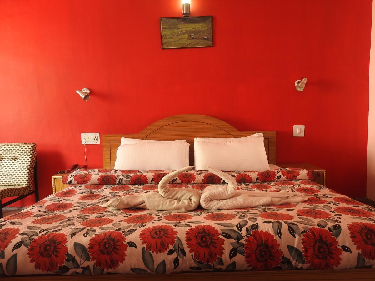 Dormico'S Hotel Snowbird Manāli Buitenkant foto